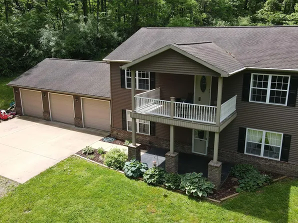 2133 W Eble Rd, Boonville, IN 47601