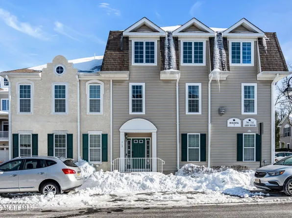 712 Abby Road, Middletown, NJ 07748