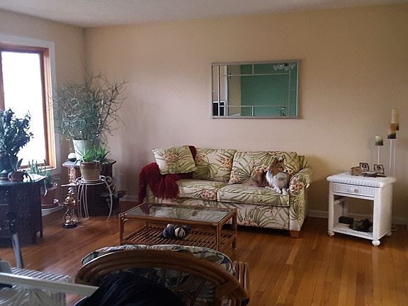 4th image of 5528 Louise Ln