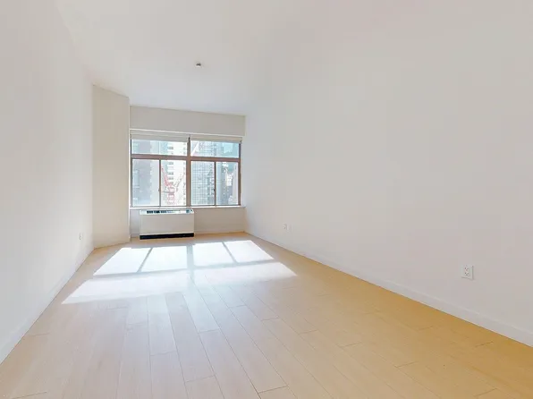 90 Washington Street image 2 of 8