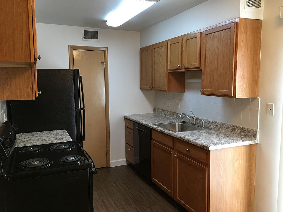 1st image of 603 Lepere Ave APT 1W