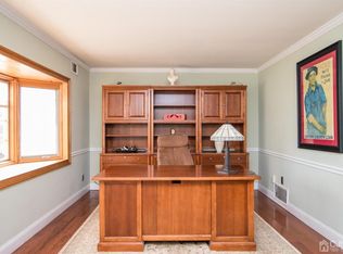 122 Michael St, Iselin, NJ 08830