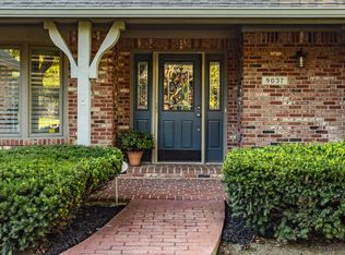 9037 Pinecreek Way, Indianapolis, IN 46256
