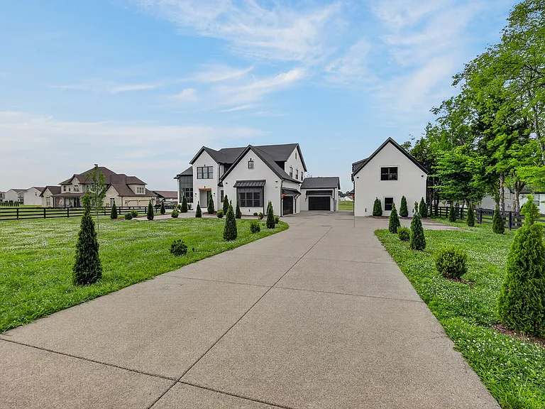 360 Rucker Rd — Photo 97