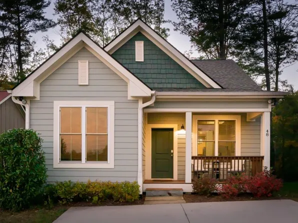 48 Westside Village Rd, Fairview, NC 28730