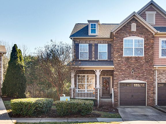 3rd image of 7511 Kemberton Ct