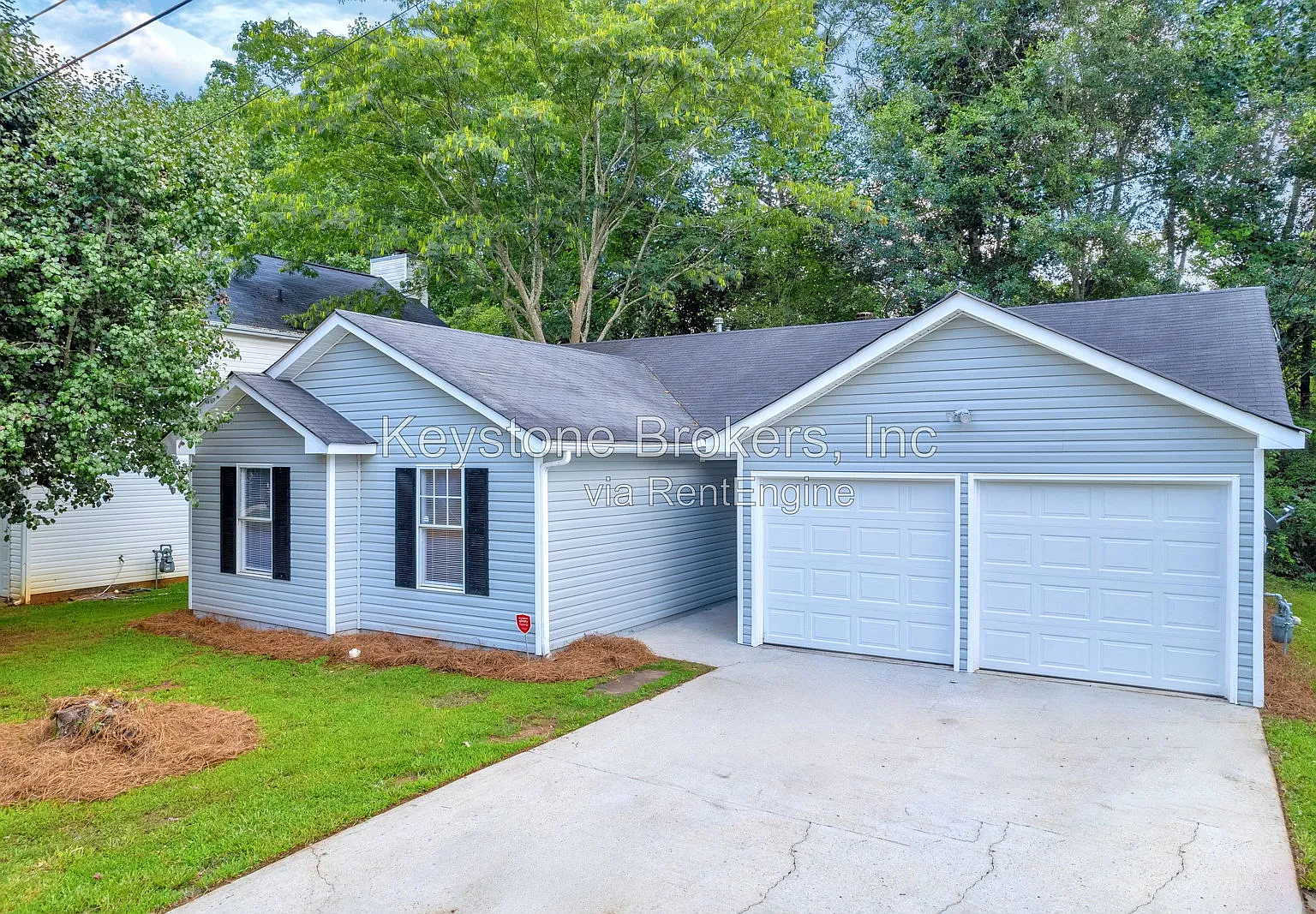 3 bed, 2.0 bath, 1192 sqft, $1,825 — Photo 1