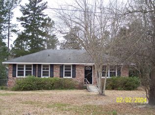 305 Hartwell St, Manning, SC 29102