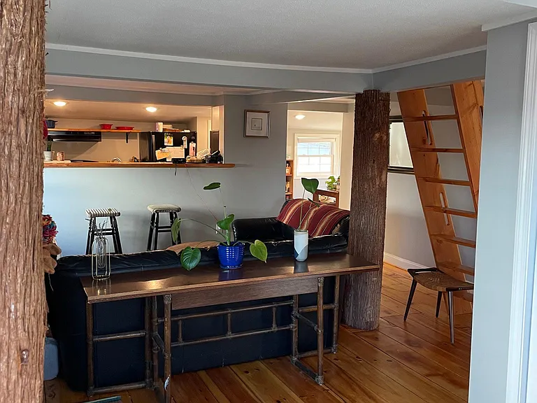 15 Lone Birch St — Photo 6