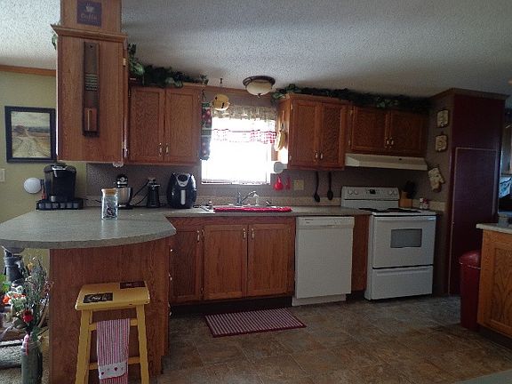 2nd image of 110 Southline Dr