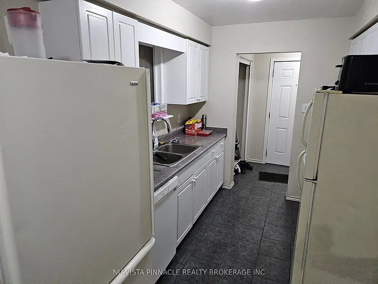 963 Prosperity Ct — Photo 5