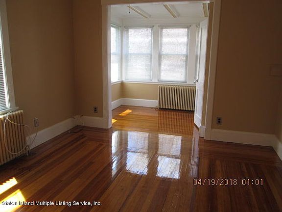 4th image of 141 Wood Ave