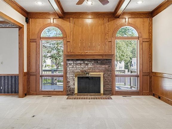 5th image of 6216 W 126th St