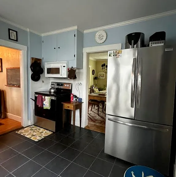 208 Prospect St — Photo 30