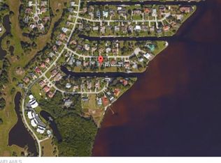 1845 Marina Cir, North Fort Myers, FL 33903