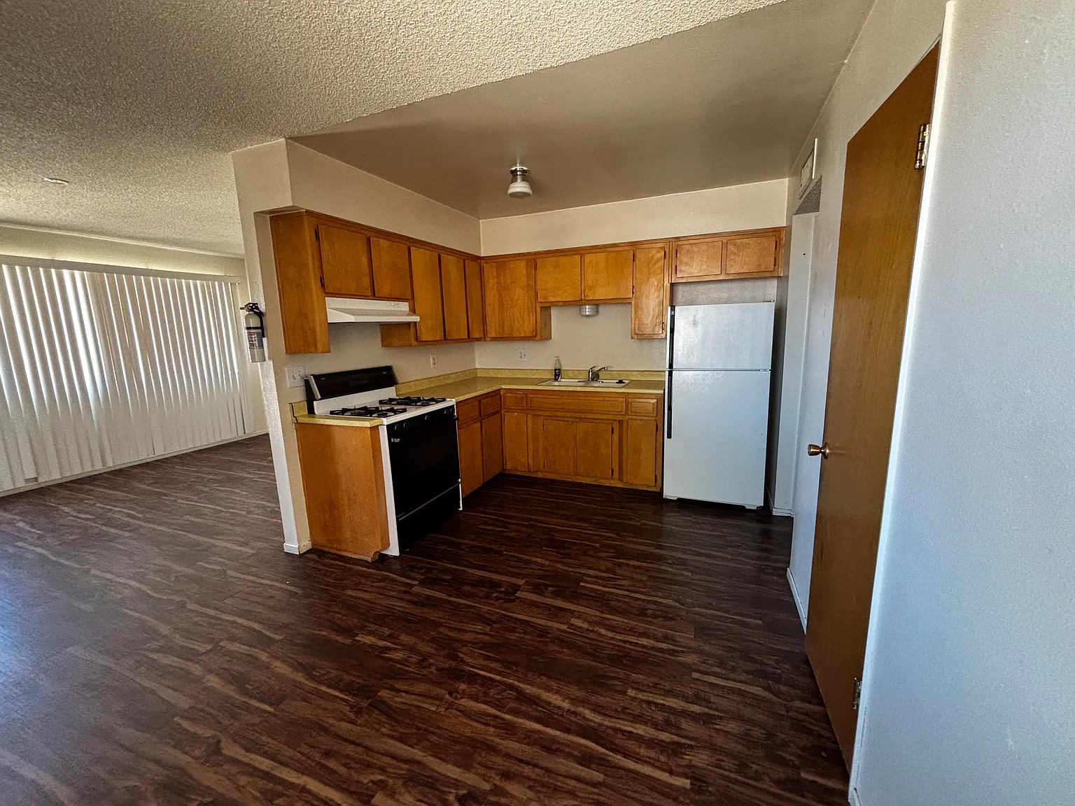 1 bed, 700 sqft, $850 — Photo 4