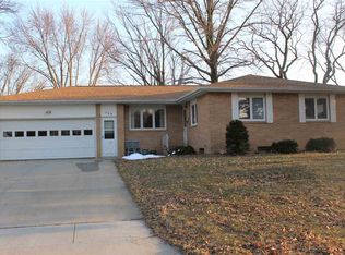 708 Lorraine Ave, Waterloo, IA 50702