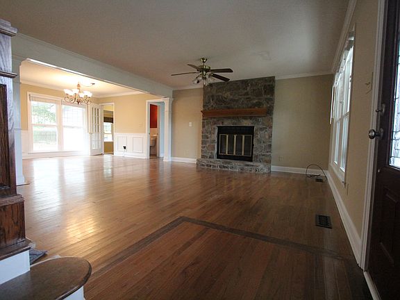 Large family room 