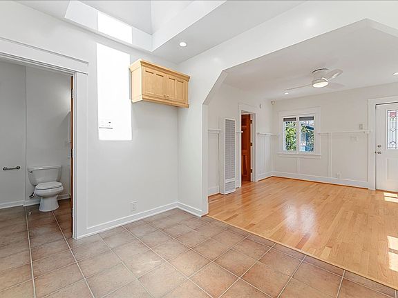 5th image of 647-659 California Ave Unit 649