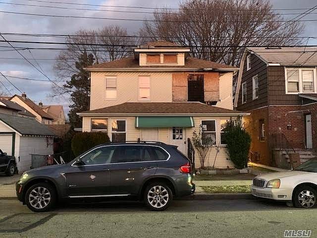 1st image of 119-13 193rd St
