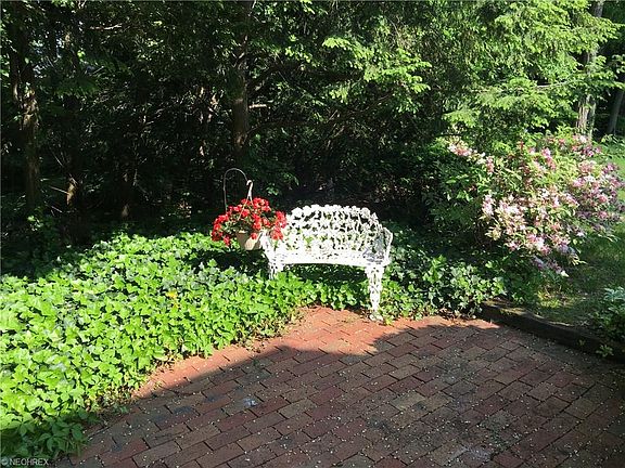 4th image of 1159 Harwich Ct #203