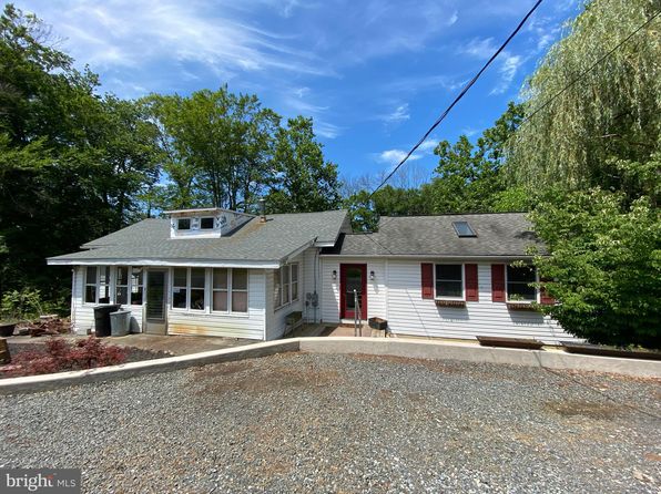 1046 Manatawny Rd Boyertown Pa 19512 Zillow