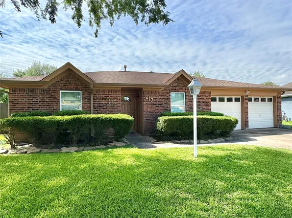 1217 E Brown Ln, Deer Park, TX 77536