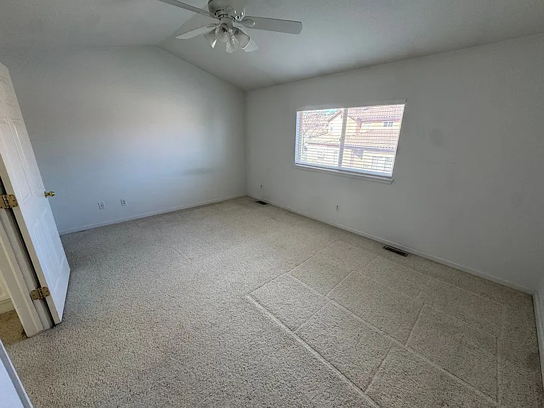 4505 S Auckland Ct — Photo 13