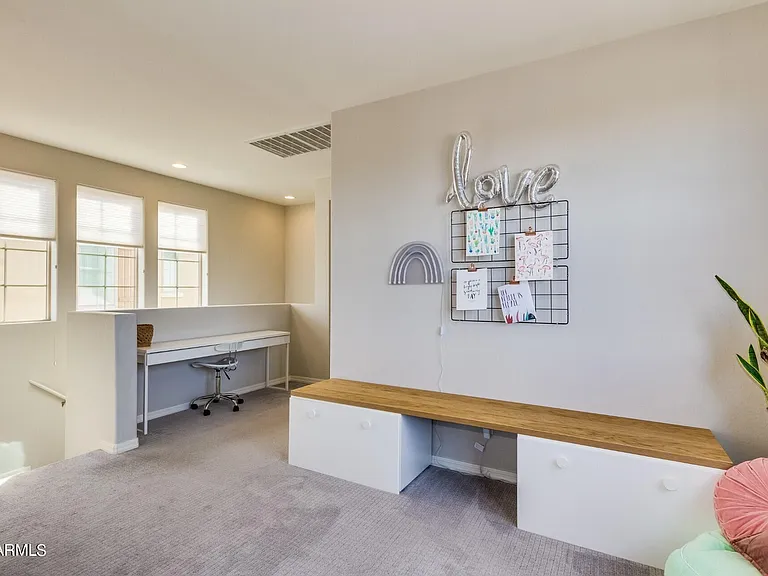 1942 S Sycamore Pl — Photo 10