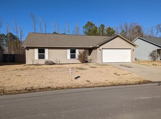 246 Hunters Run Dr, Haskell, AR 72015