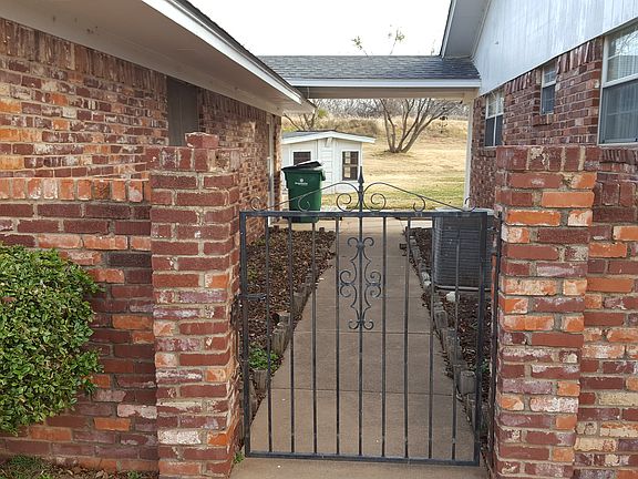 3rd image of 2713 Fm 369 S