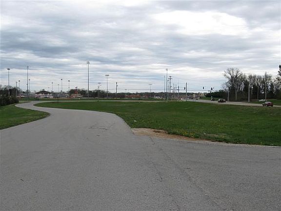 2nd image of 110 Campbell Ln Lot 3