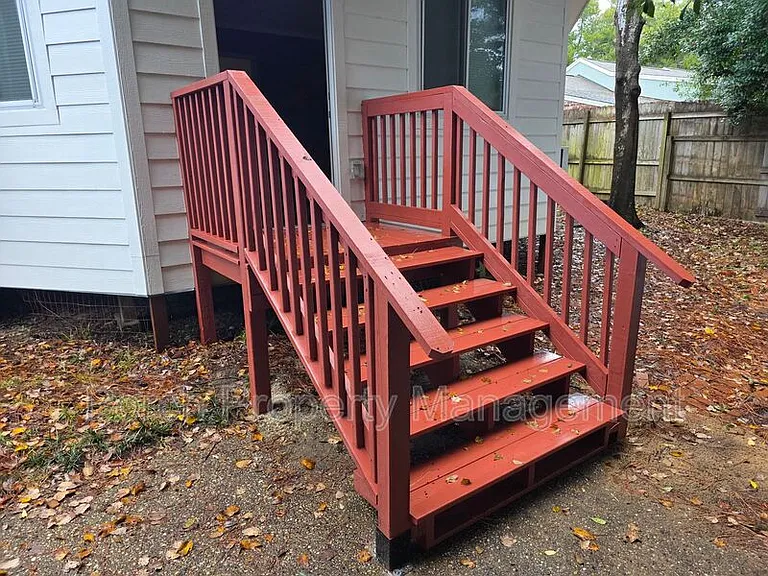 303 Shoreline Dr — Photo 8