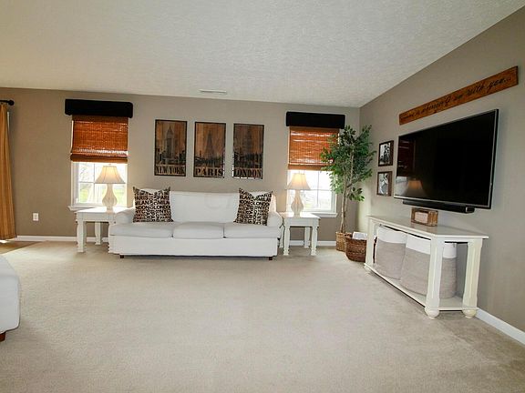 4th image of 1399 Celtic Dr