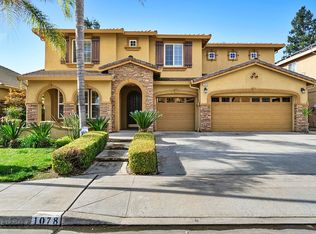 1078 N Perry Ave, Clovis, CA 93611