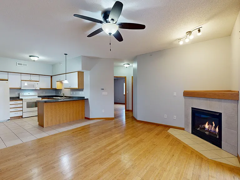 2743 Triple Crown Ln #8 — Photo 6