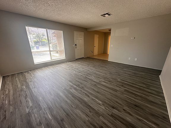 3rd image of 52174 Avenida Villa