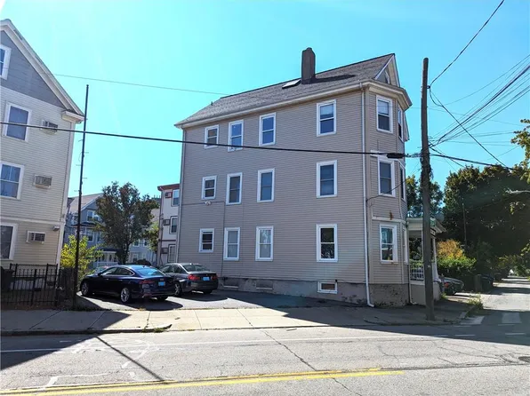 58 Douglas Ave, Providence, RI 02908