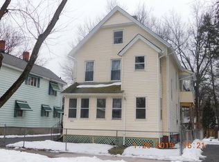 31 Washburn St, Springfield, MA 01107