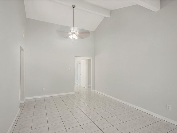 2nd image of 1523 Buffalo Run Cir