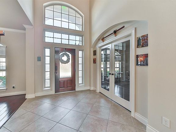 5th image of 13215 Castle Cliff Ln