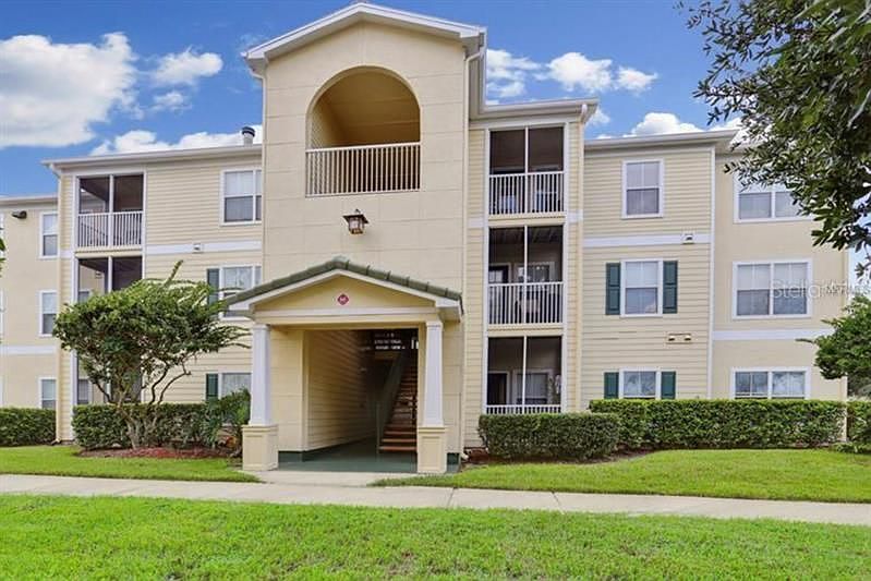1st image of 18123 Bridle Bit Ln Unit 18123