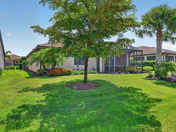 4th image of 16748 BLACKWATER TERRACE