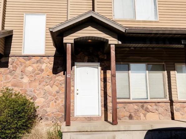 1658 W 300 S APT 42, Vernal, UT 84078
