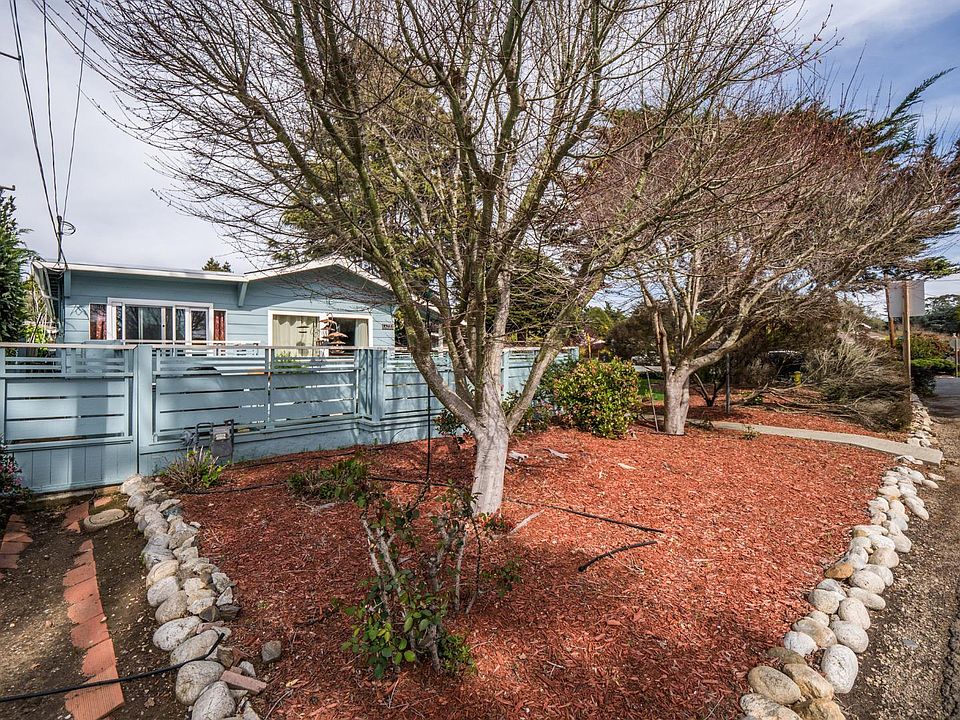 1st image of 409 Cliff Dr