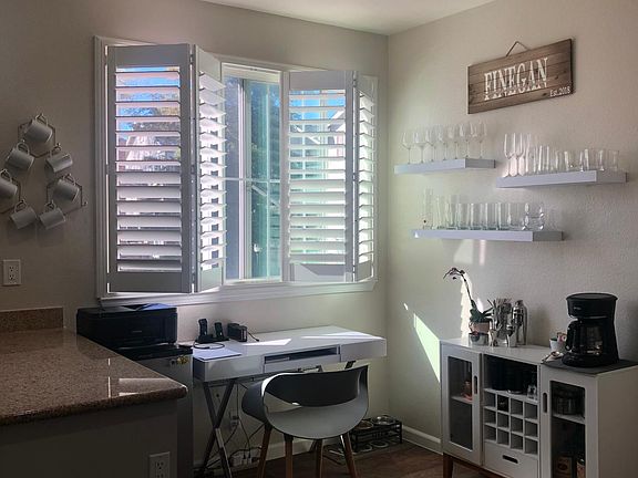 5th image of 2827 1st St Unit 805