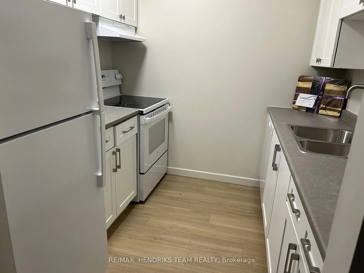 Building Photo - 56 Windward St #108