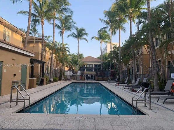 2961 NE 185th St APT 1601, Aventura, FL 33180