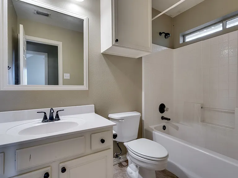 1001 Porter Pl — Photo 23