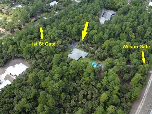 760 1st ST NW, NAPLES, FL 34120